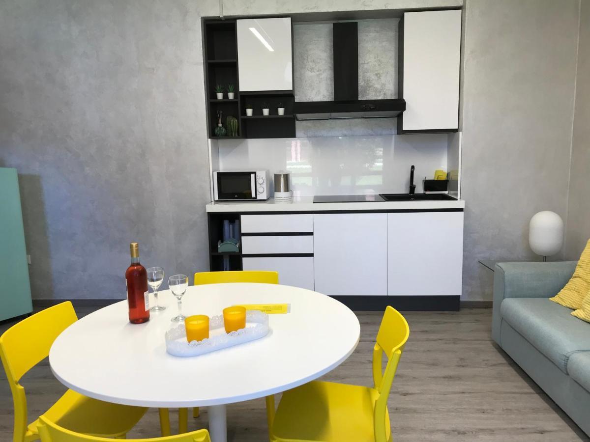 Vea Apartment Padenghe sul Garda Bagian luar foto